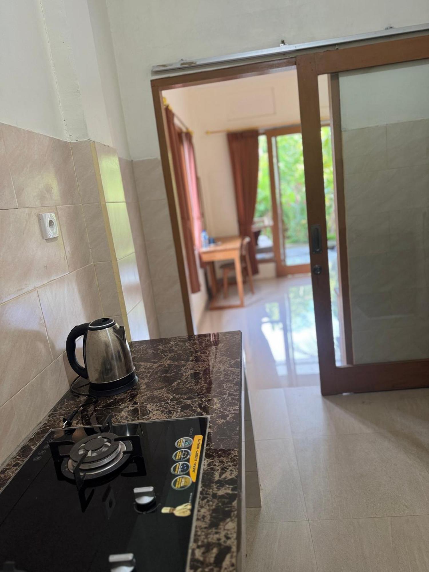 Pineapple House Hotel Ubud Exterior foto