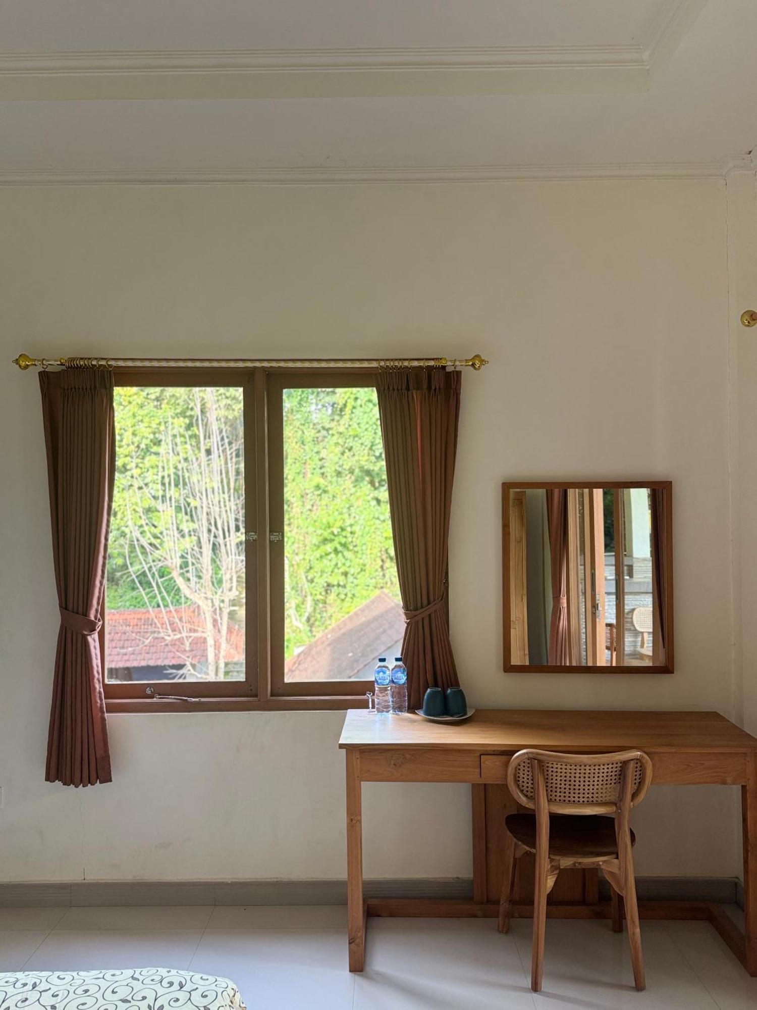 Pineapple House Hotel Ubud Exterior foto